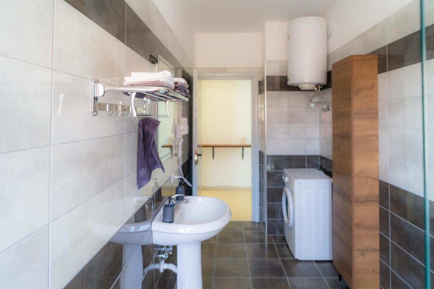 Enea Room In Center شكودر المظهر الخارجي الصورة